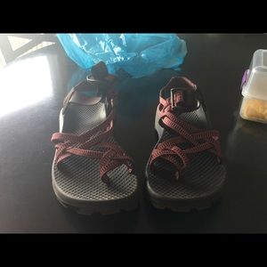 Size 5 chacos!! Barley worn !